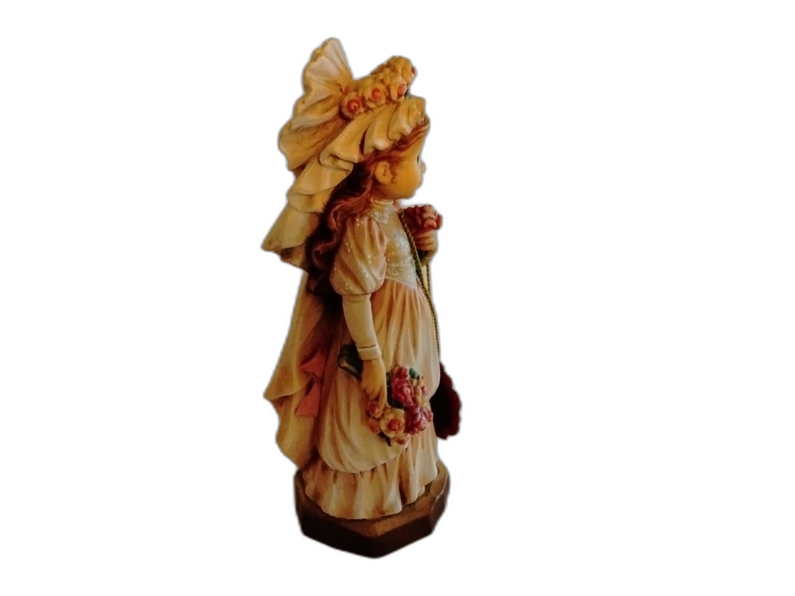 A-002 - Girl w/ Bonnet & Roses - Photo 3