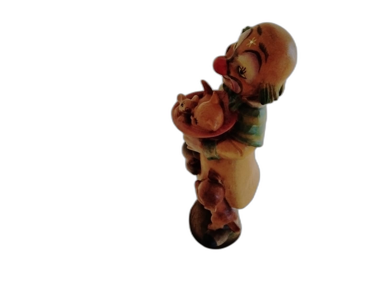 A-040 - Clown with Animals - Photo 2