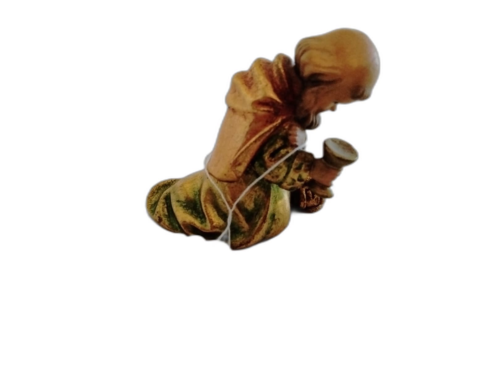 A-069 - Kneeling King - Photo 3