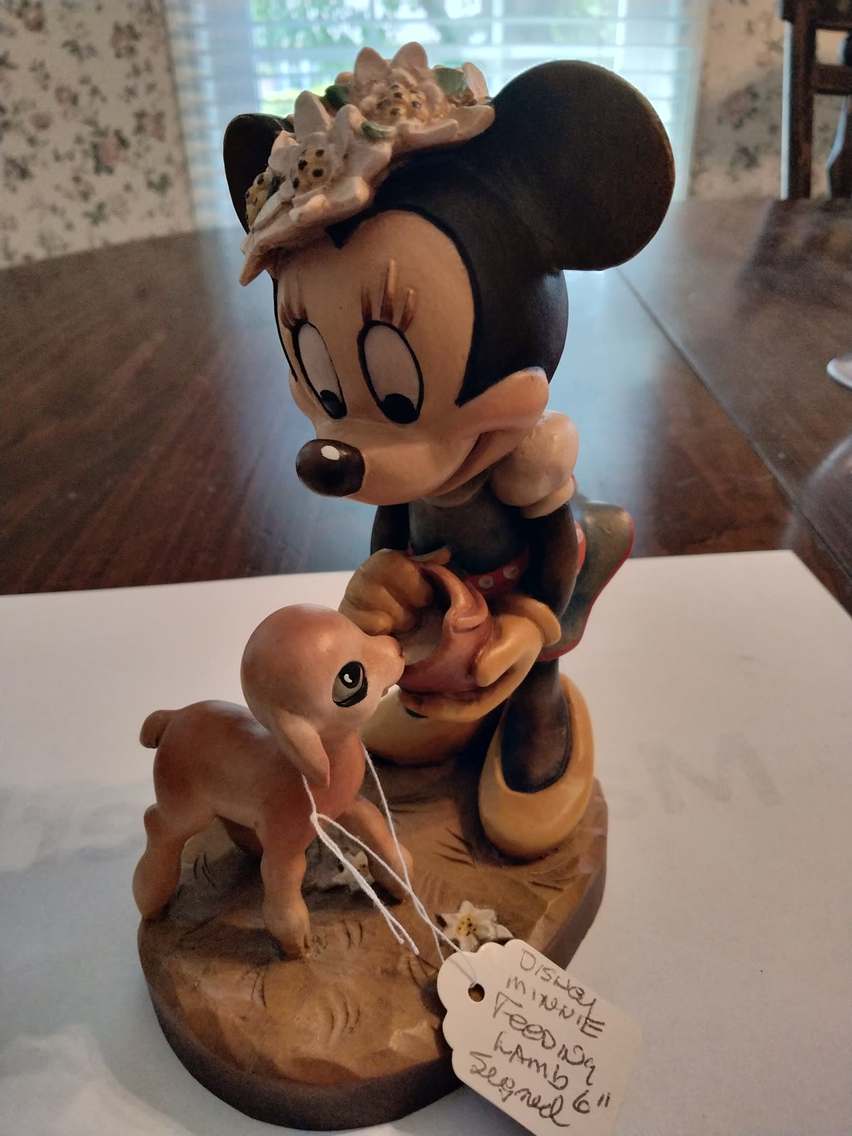 A-046 Disney Minnie Feeding Lamb image 1