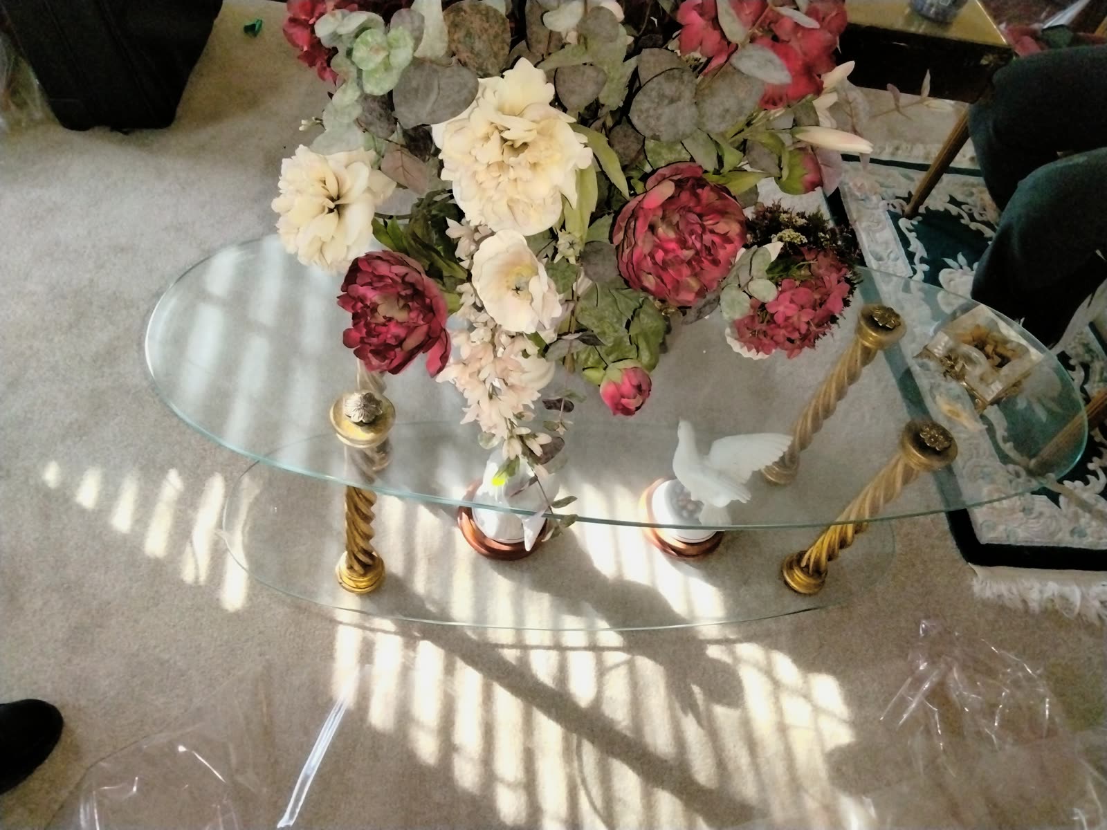 LV-006 Oval Glass Coffee Table image 1