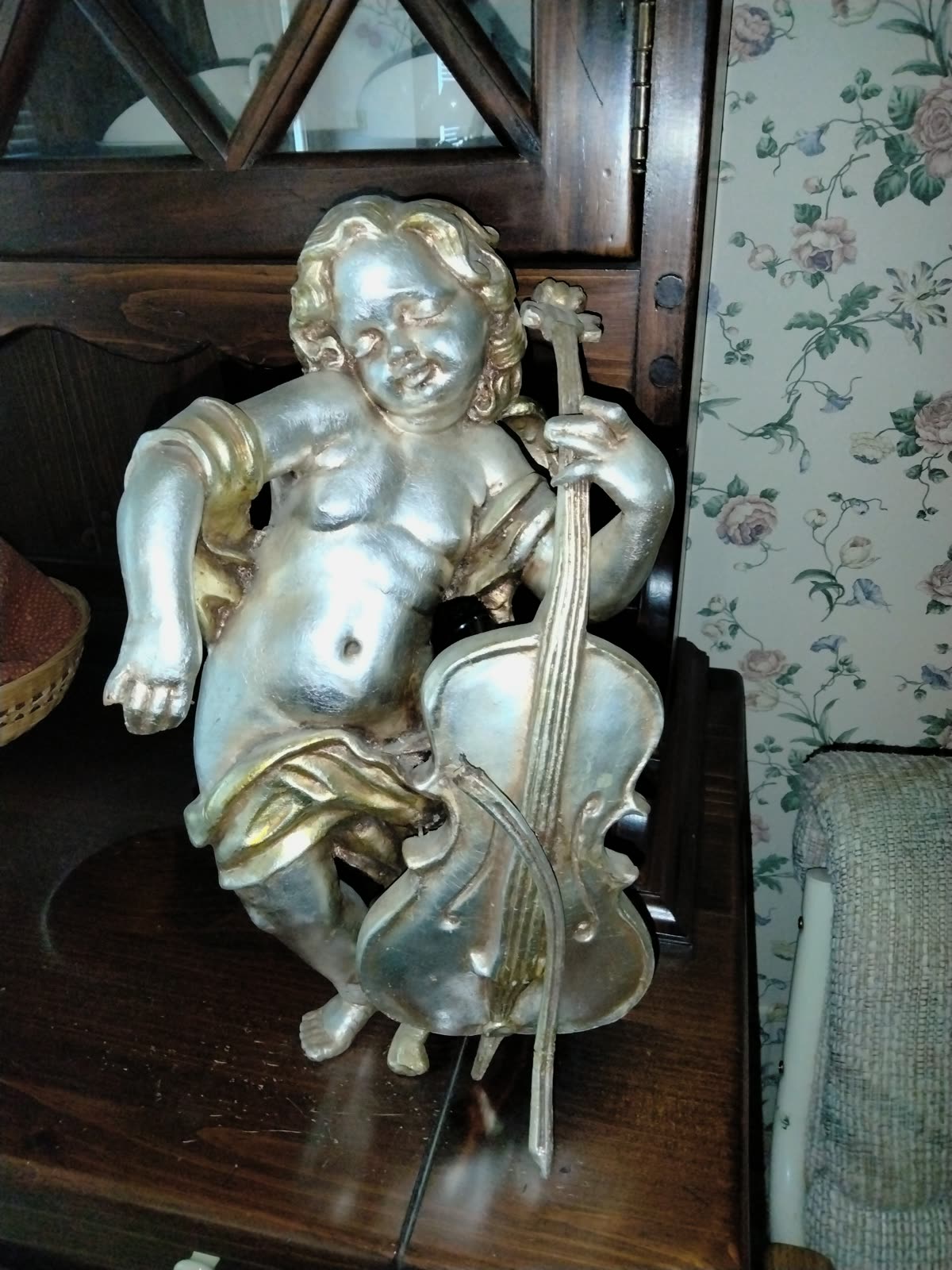 C3-008 Silver Cherub Cello Statue image 1