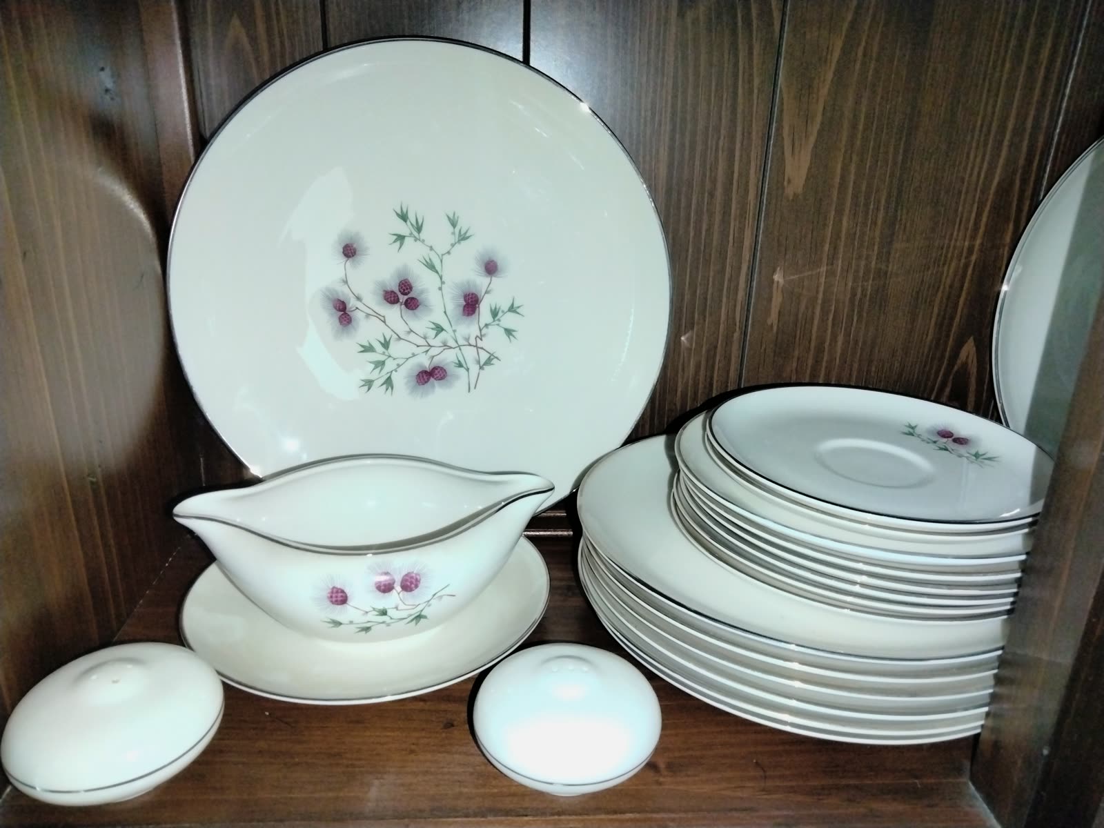 DN-002 Society Fine China Set image 1