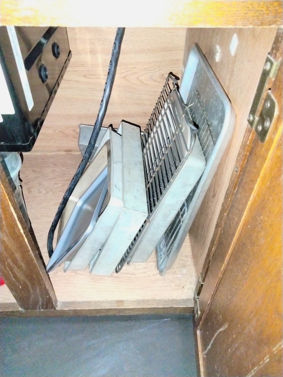 KT-006 Mixed Kitchen Household Lot image 3