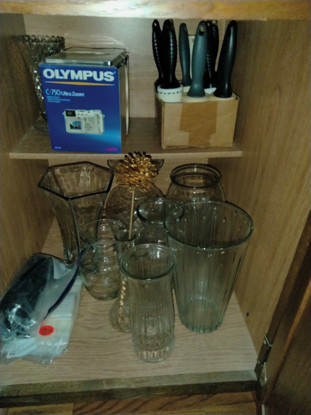 KT-005 Kitchen Shelfware Lot image 2