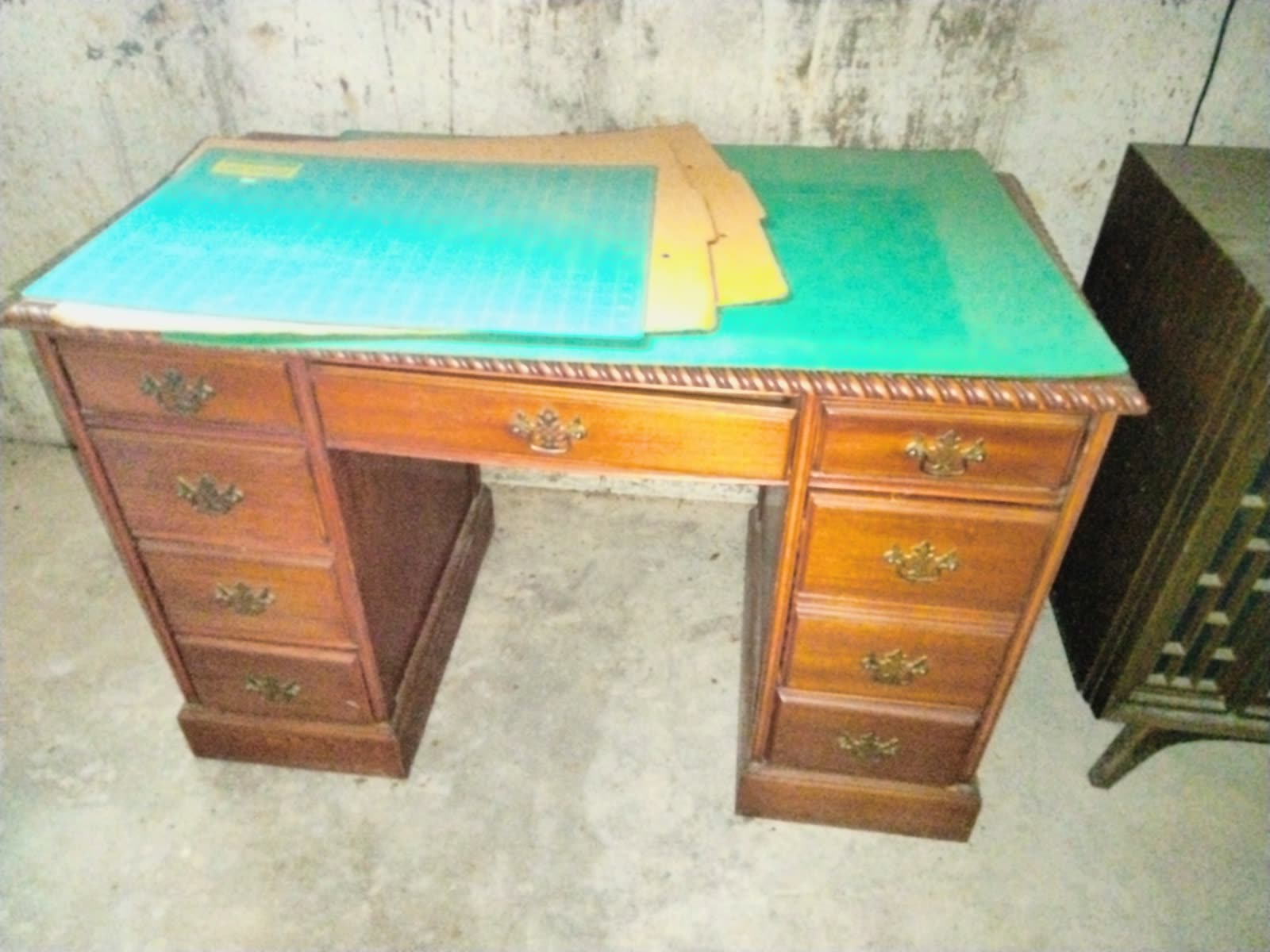 DS-002 Vintage Wood Desk image 2