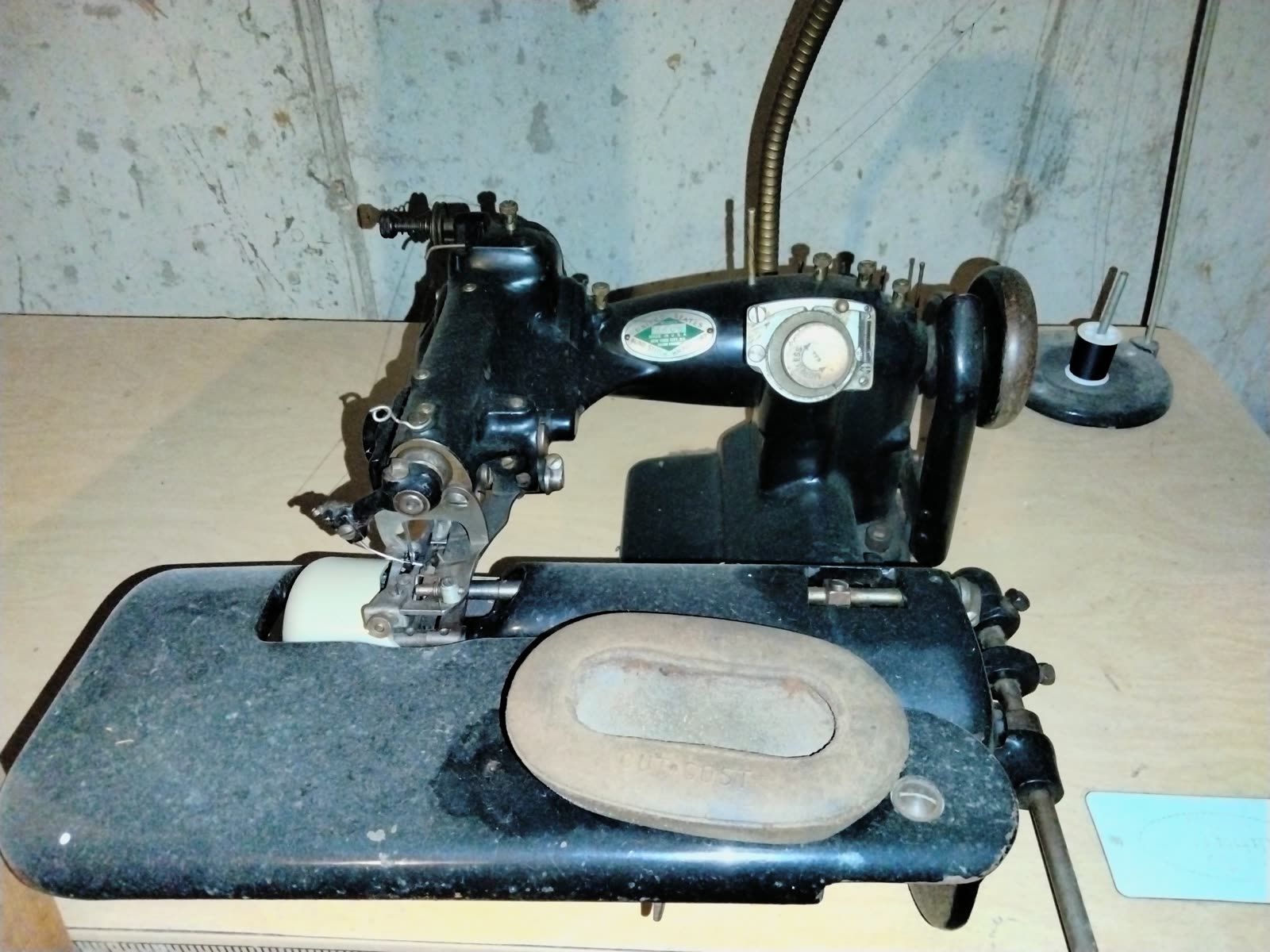 DS-005 Industrial Blind Stitch Machine image 3
