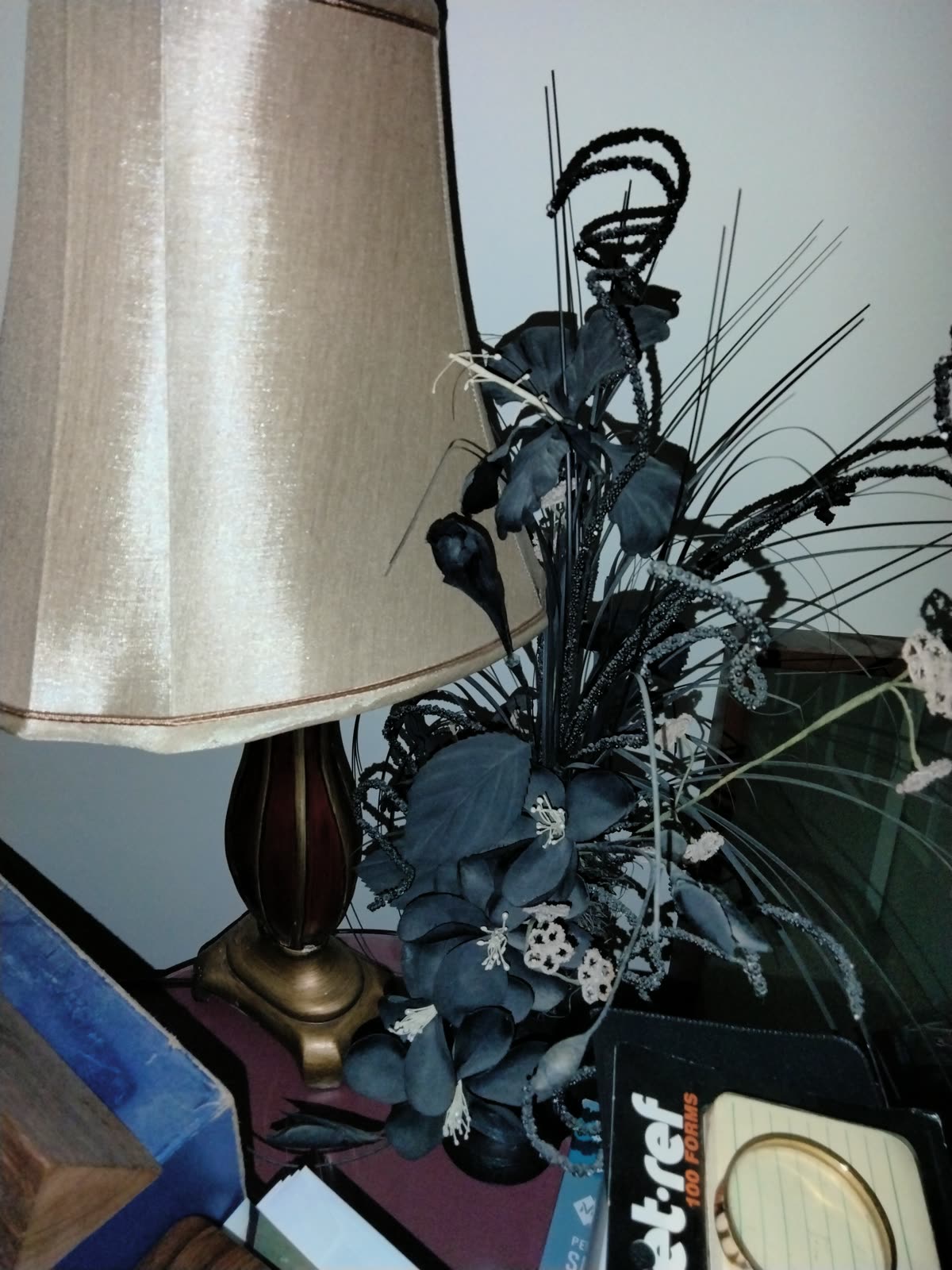 FL-006 Black Floral Arrangement In Vase image 1