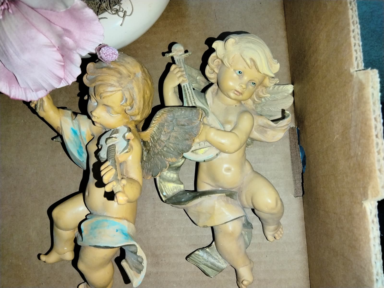 C3-013 Cherub Figurine Pair image 2