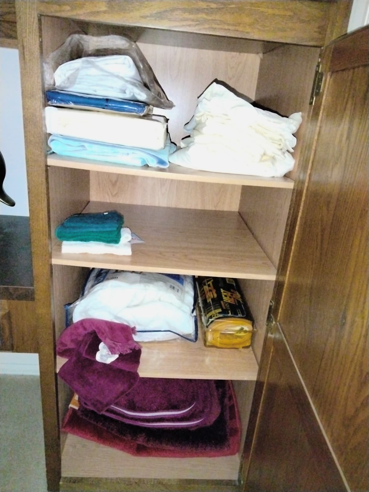 BA-002 Bathroom Textiles & Curtain Lot image 2