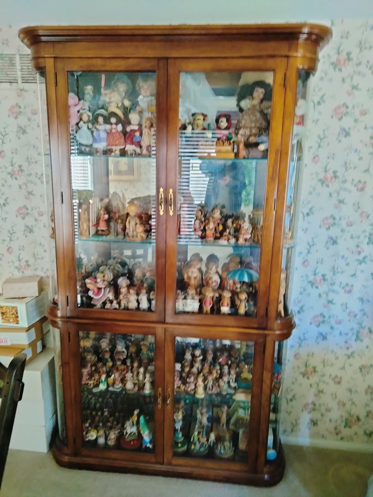 C2-003 Curio Cabinet image 1