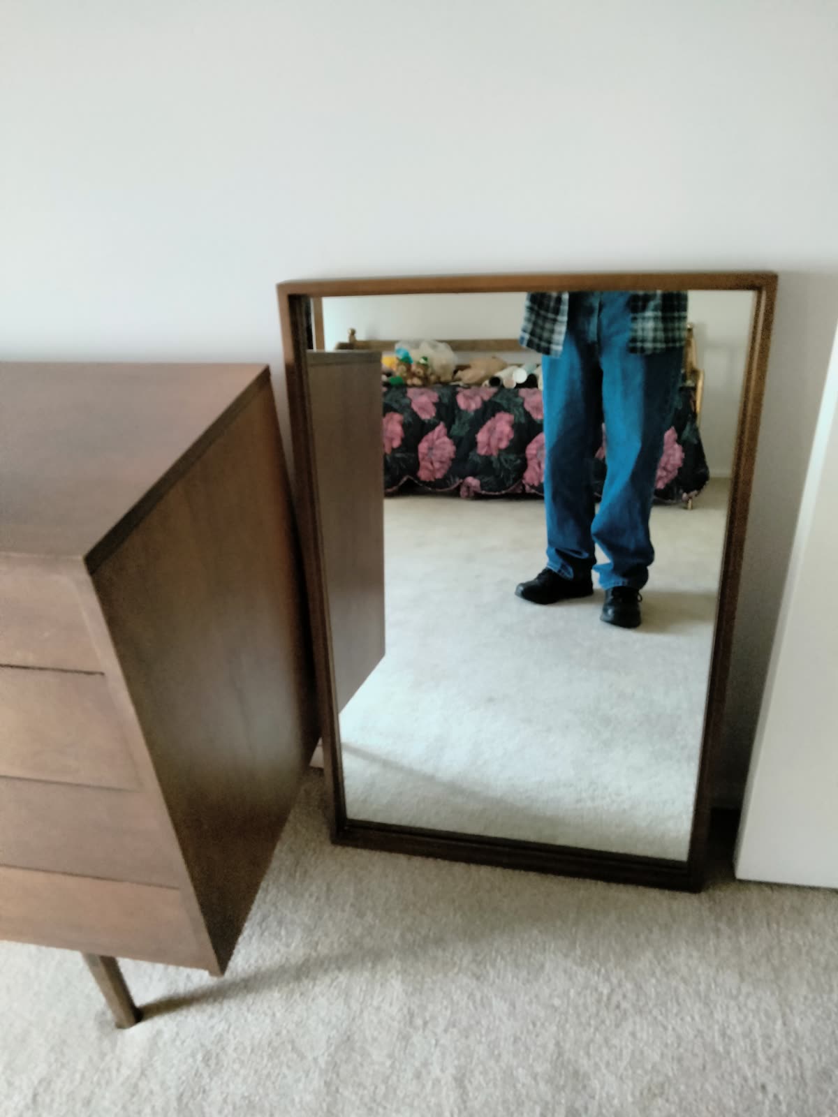 B2-005 Mid-Century Low Dresser Mirror image 2